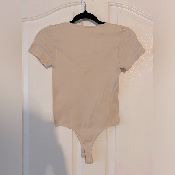 Dynamite Ribbed Bodysuit - Picture 3 of 3